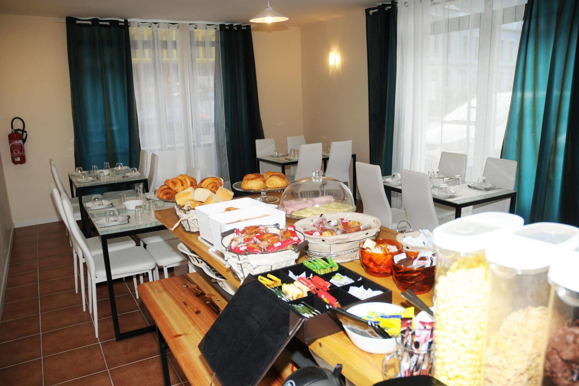 Hotel Morez Zewnętrze zdjęcie